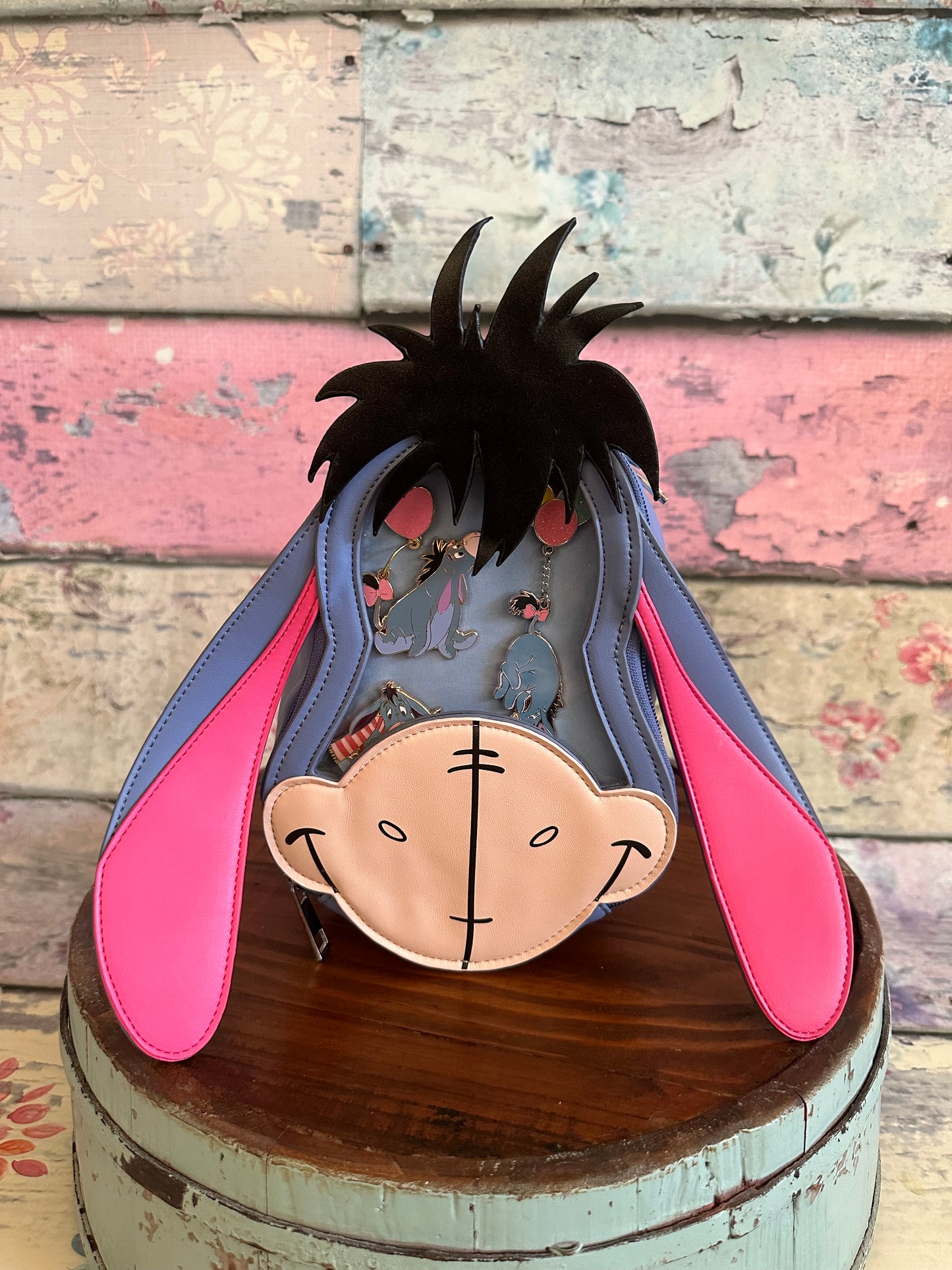 Disney Winnie the Pooh Eeyore ITA Pin BAg