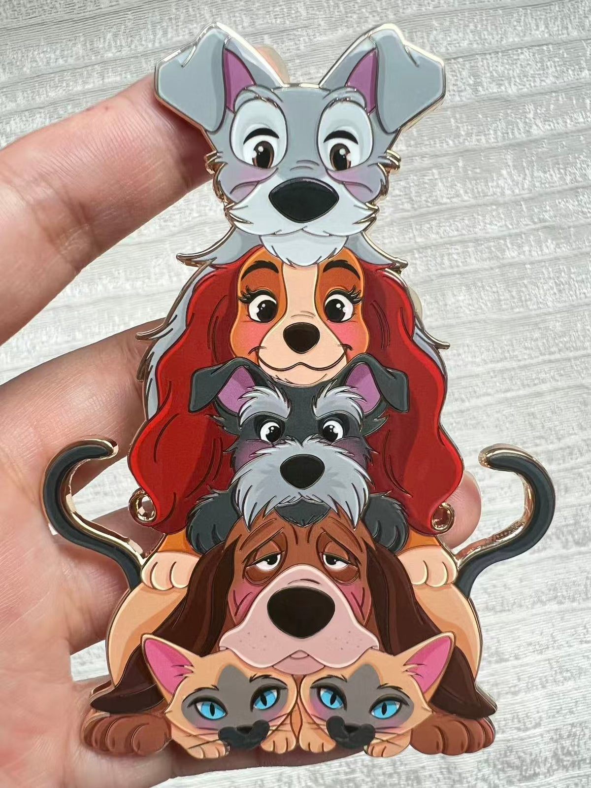 “Totem Tails” Lady & the Tramp Fantasy Pin