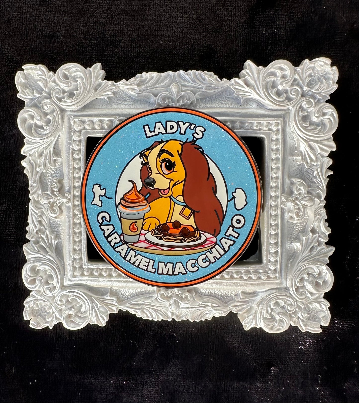 Disney Lady and the Tramp Lady "Pawbucks" Fantasy Pin