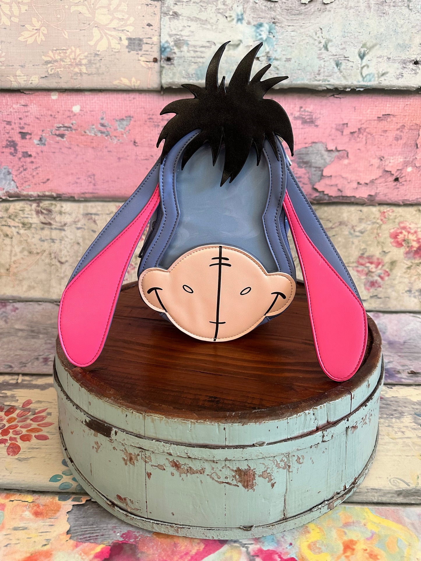 Disney Winnie the Pooh Eeyore ITA Pin BAg