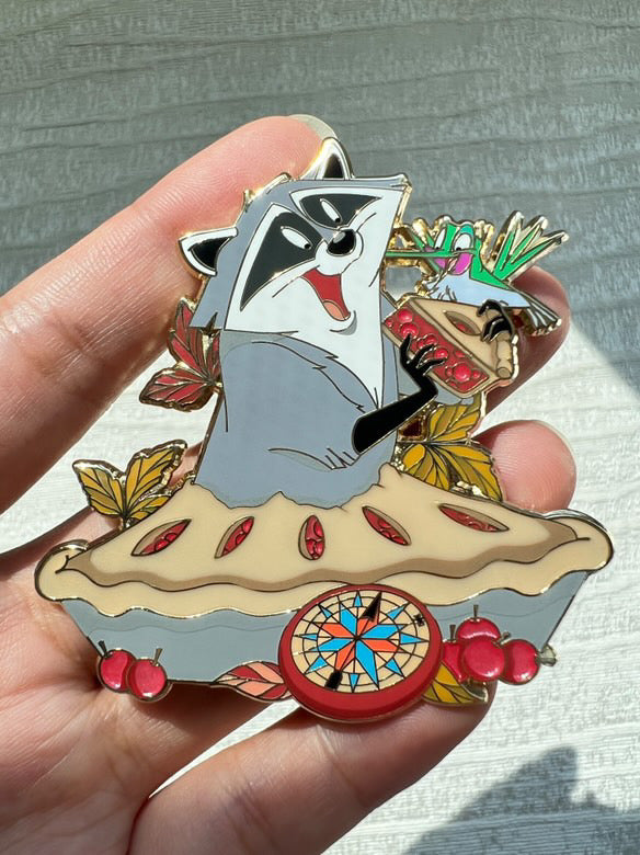 Sweet Tails Series 1 Disney Fantasy Pin