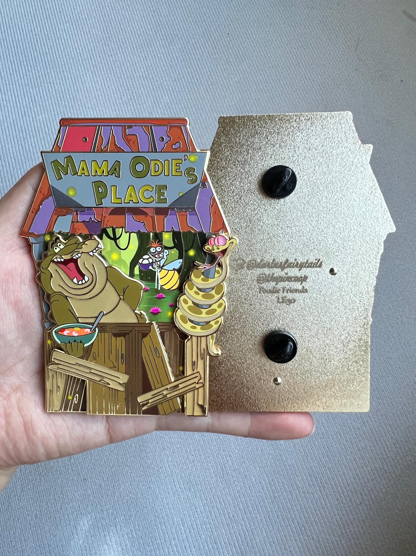 Foodie Friends “MAMA ODIES PLACE" Disney Princess & the Frog Fantasy Pin