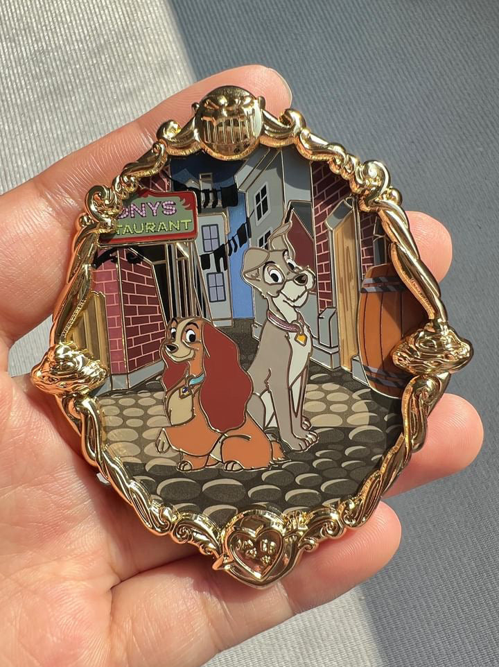 Golden Tails Lady & the Tramp LE30 Disney Fantasy Pin