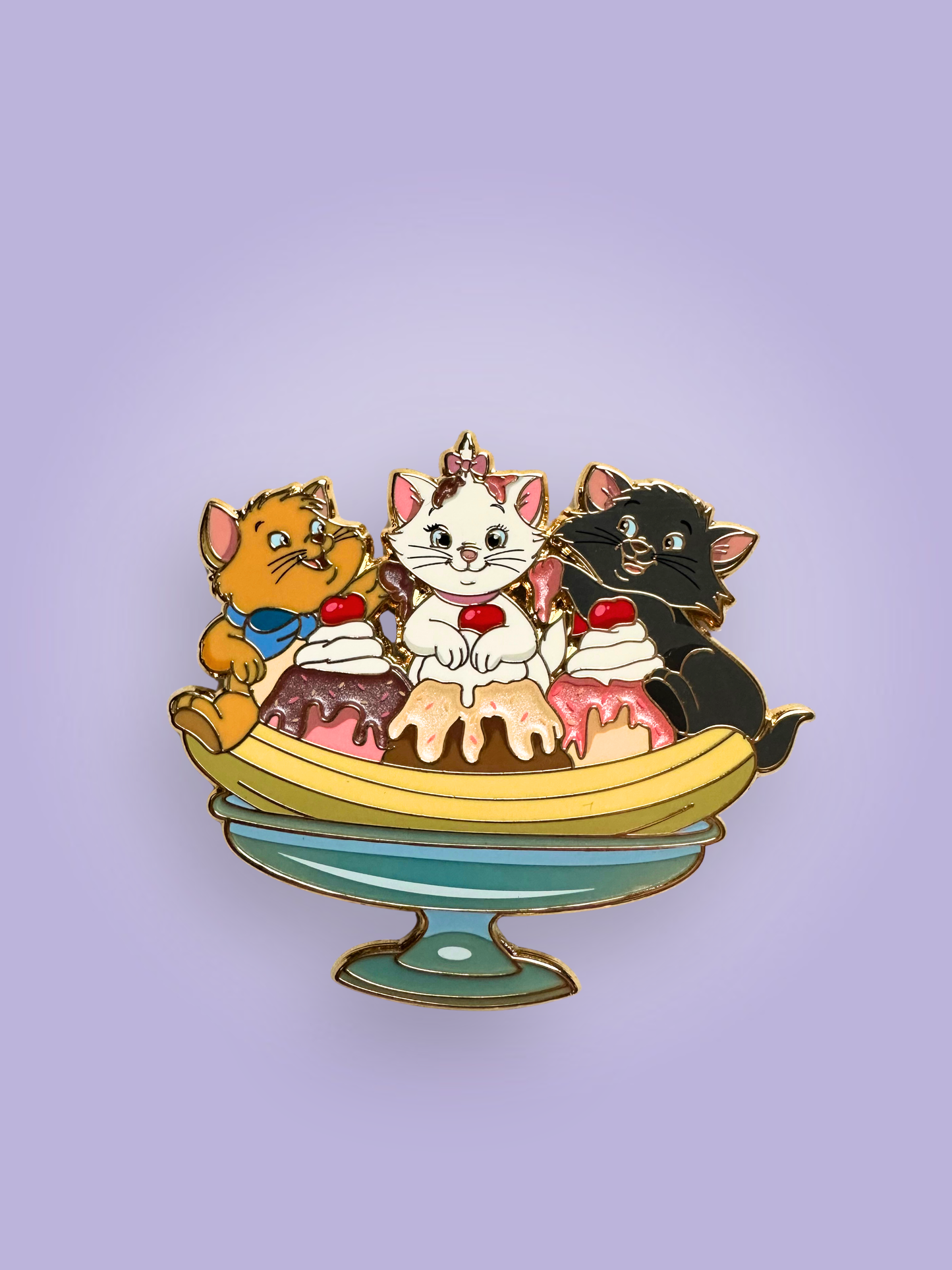 Sweet Tails Aristocats Fantasy Pin