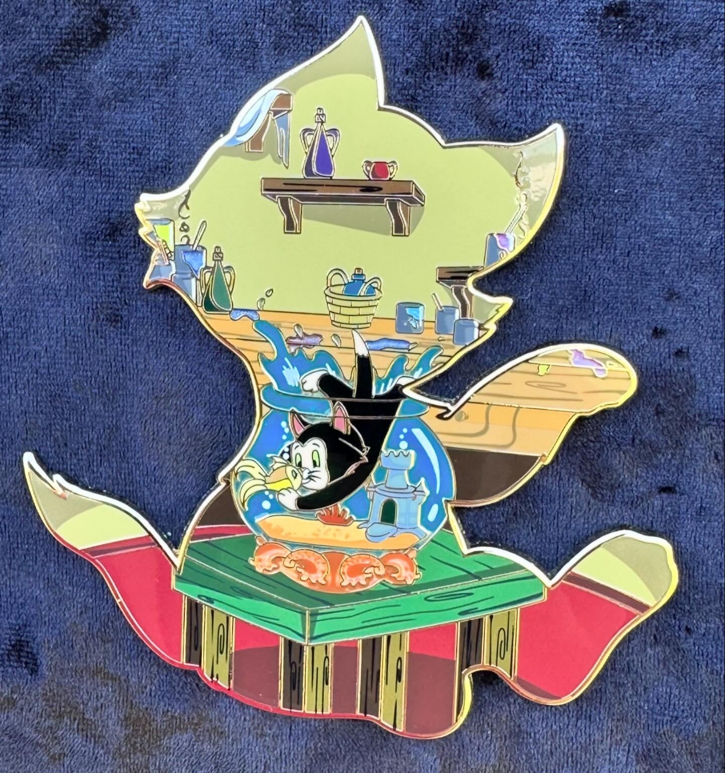 Disney Pinocchio Figaro "Furever Favorites" Fantasy Pin