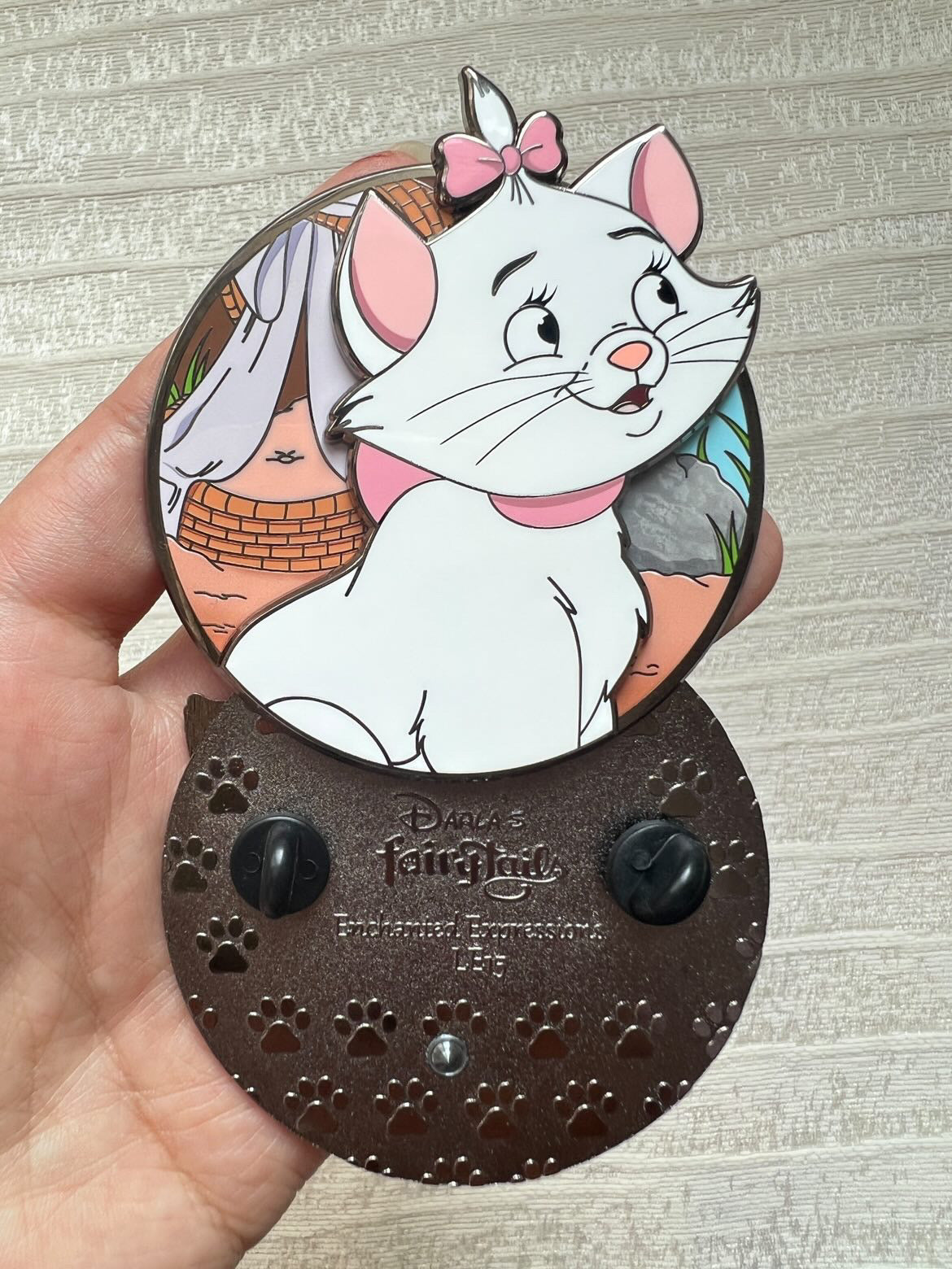 “Enchanted Expressions" Aristocats Marie Profile Fantasy Pin