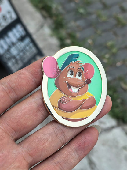 Enchanted Pawtraits Cinderellas Gus Gus Fantasy Pin