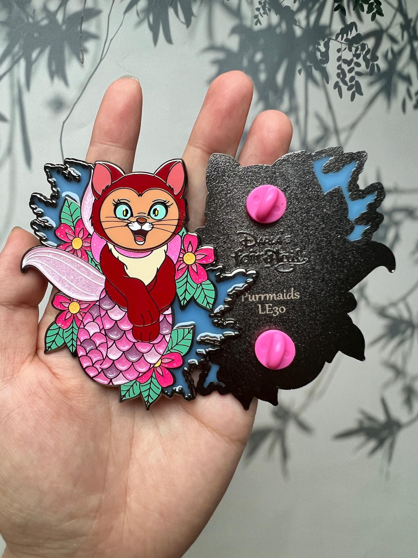 Disney “Purrmaids” Fantasy Pin LE30 Marie or Dinah