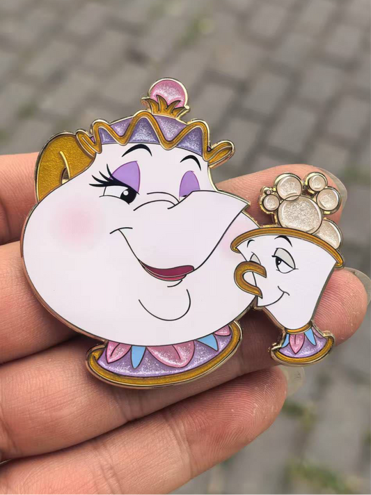 “Bubbles of Love” Ms Potts & Chip Fantasy Pin