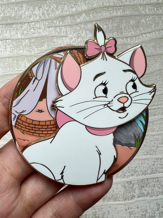 “Enchanted Expressions" Aristocats Marie Profile Fantasy Pin