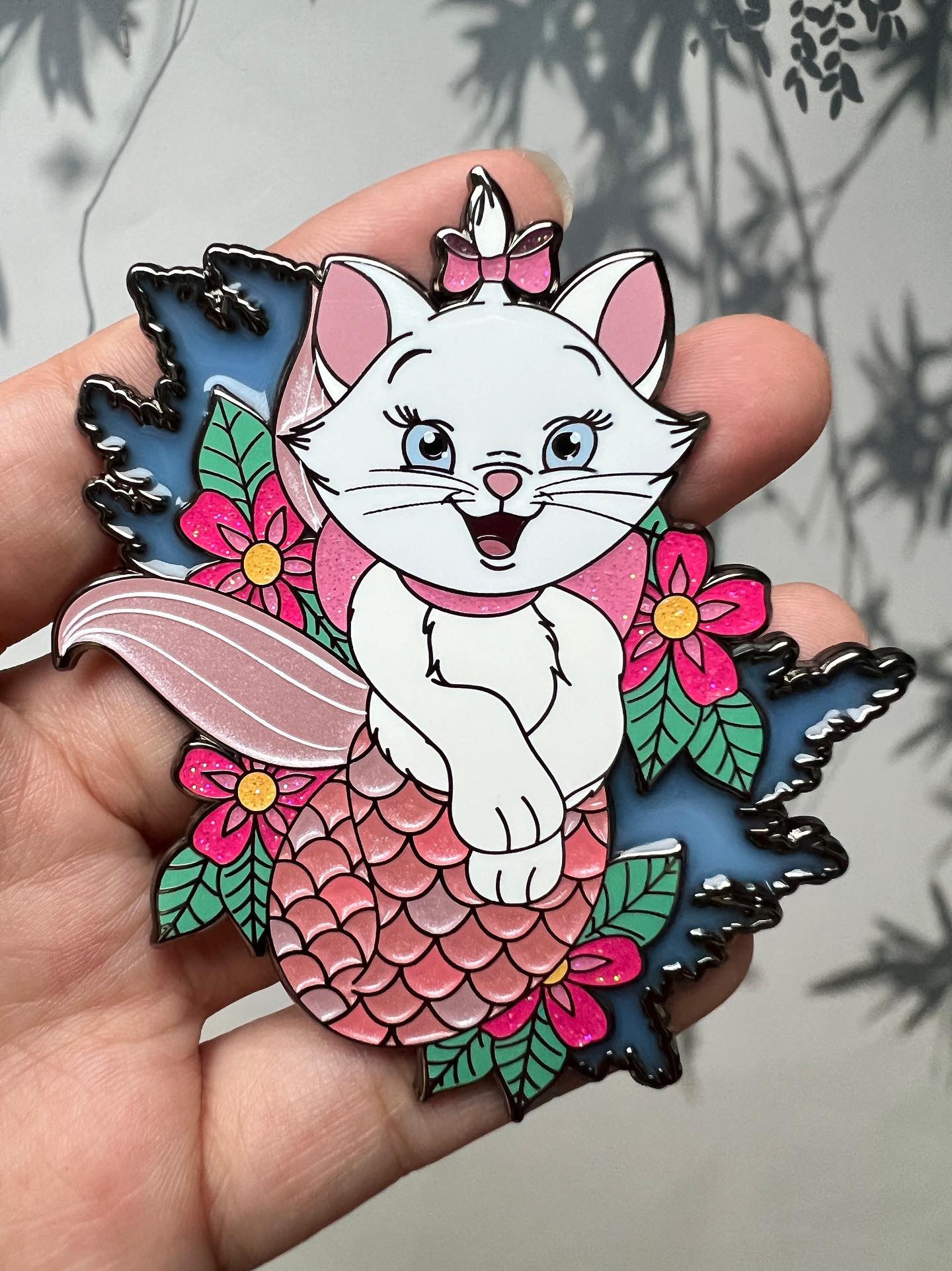 Disney “Purrmaids” Fantasy Pin LE30 Marie or Dinah