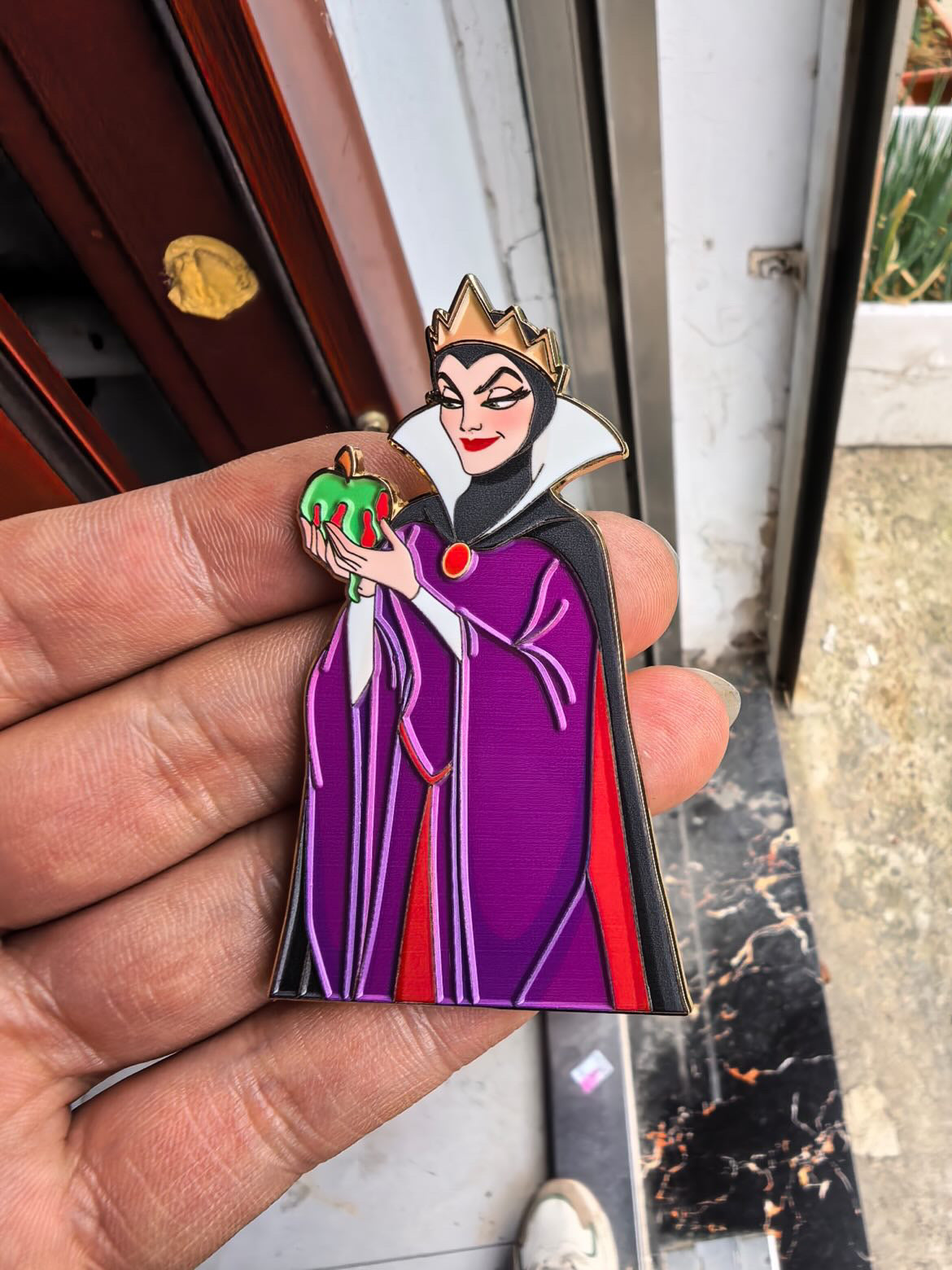 "Evil Tails" Evil Queen Fantasy Pin