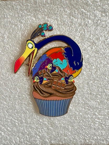Sweet Tails Series 2 Fantasy Pin