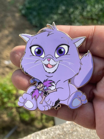 “Cuddle Critters” Series 3 Fantasy Pins