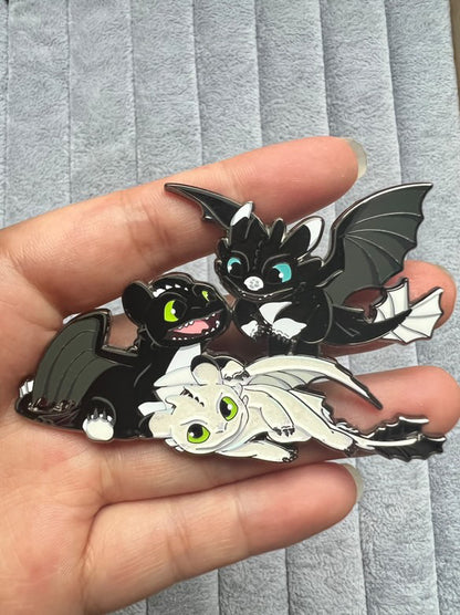 “Little Night Lights” Night Fury & Light Fury Dragons Fantasy Pin