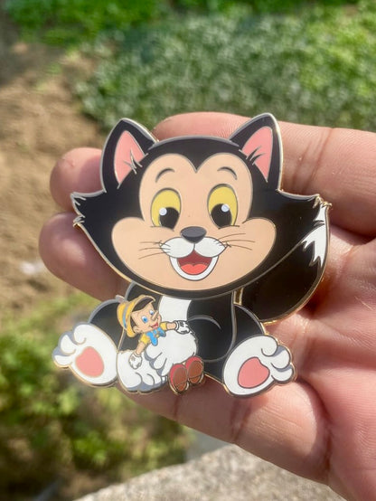 “Cuddle Critters” Series 3 Fantasy Pins