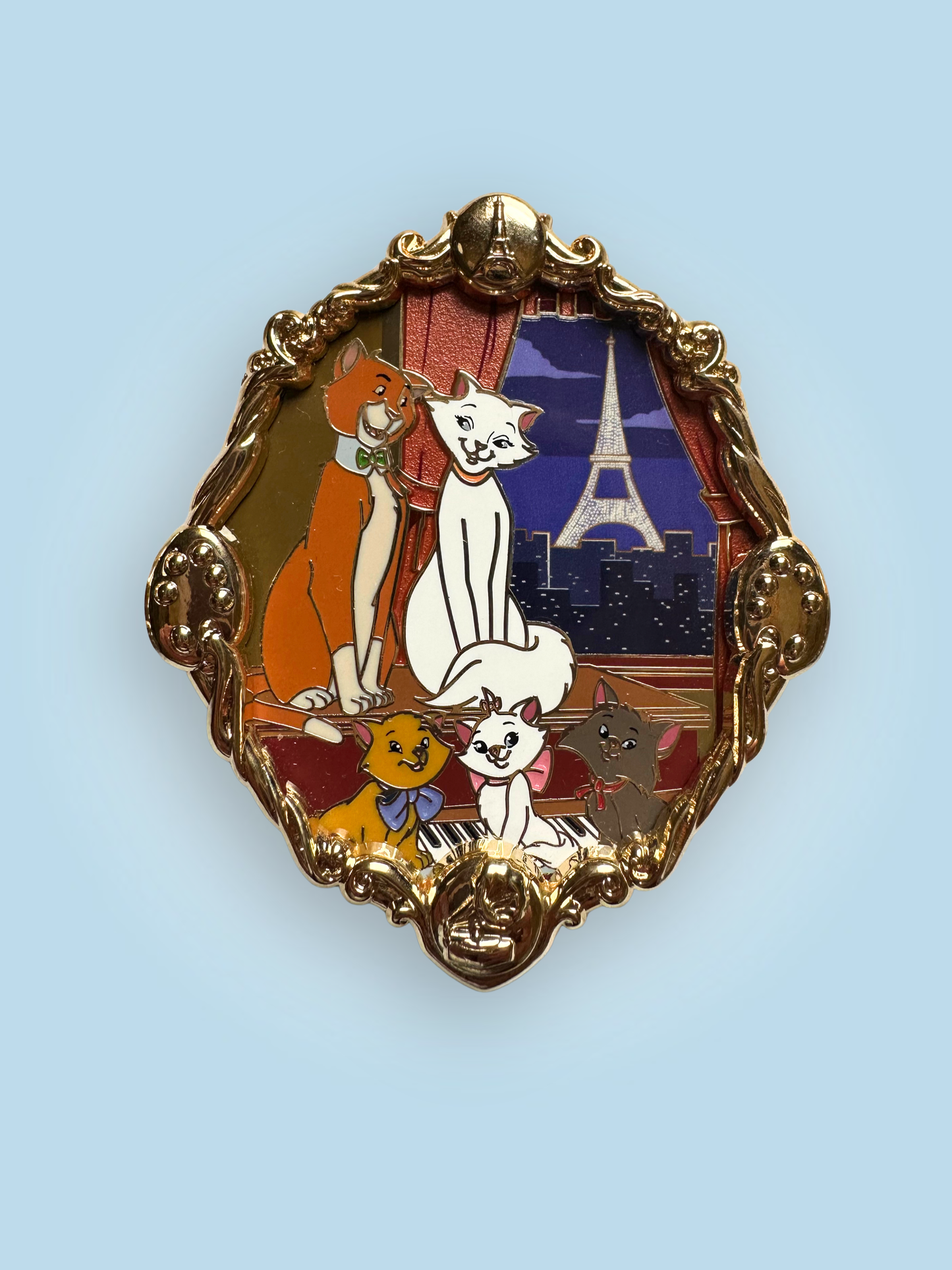 Golden Tails Aristocats LE30 Disney Fantasy Pin