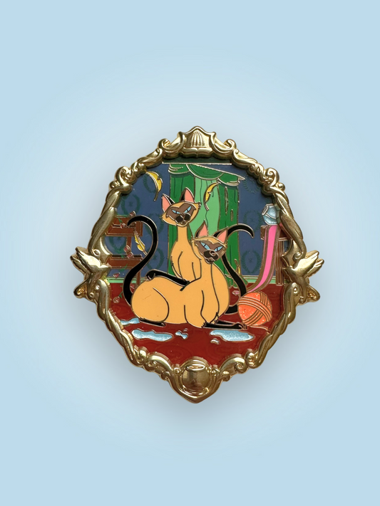 Disney Lady & The Tramp  - Si and Am "Golden Tails” Fantasy Pin