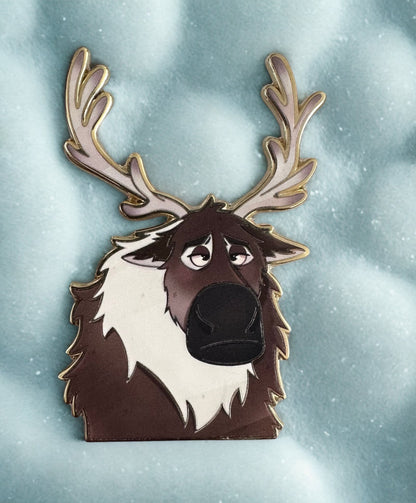 Wild Expressions Sven Fantasy Pin