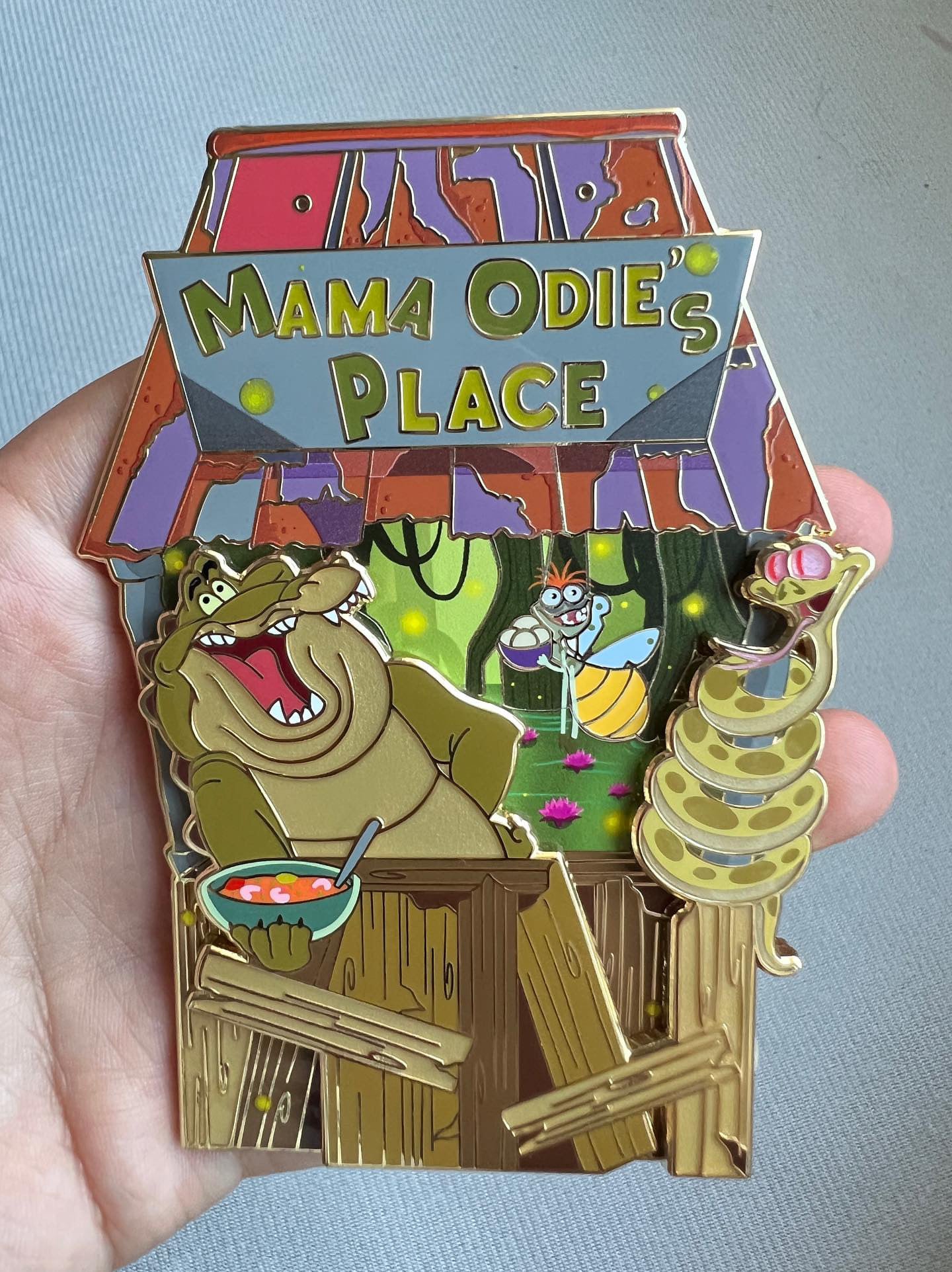 Foodie Friends “MAMA ODIES PLACE" Disney Princess & the Frog Fantasy Pin