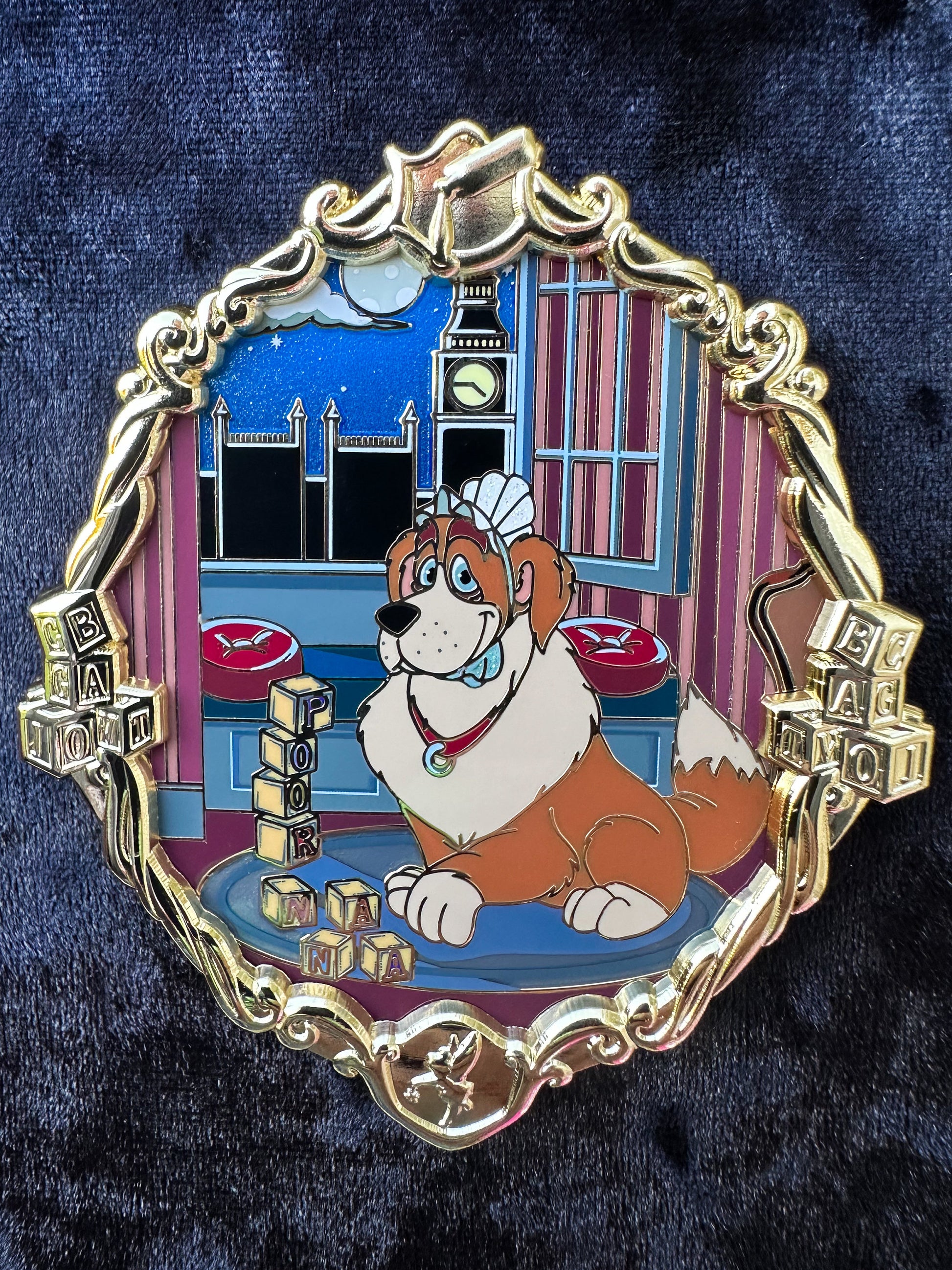 Disney Alice in Wonderland Dinah "Golden Tails" Fantasy Pin