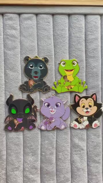 “Cuddle Critters” Series 3 Fantasy Pins