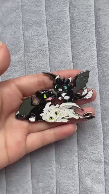 “Little Night Lights” Night Fury & Light Fury Dragons Fantasy Pin