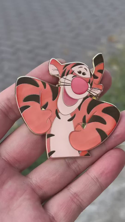 Wild Expressions Tigger Fantasy Pin