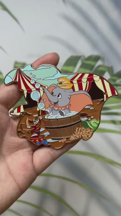 Furever Favorites Dumbo LE30 Disney Fantasy Pin