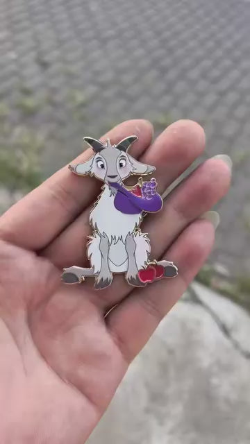 Tails & Treats Huntchback Djali Fantasy Pin